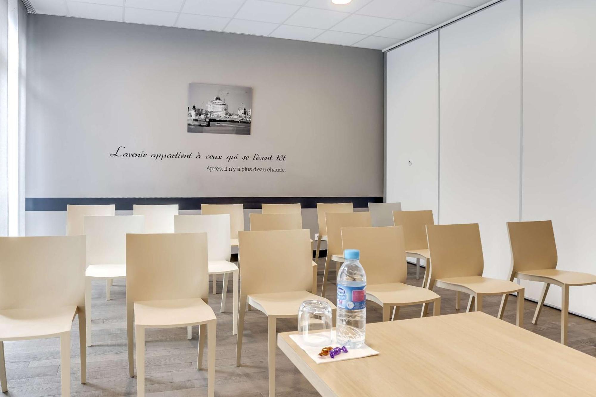 Brit Hotel Saint-Nazaire Centre Exterior photo
